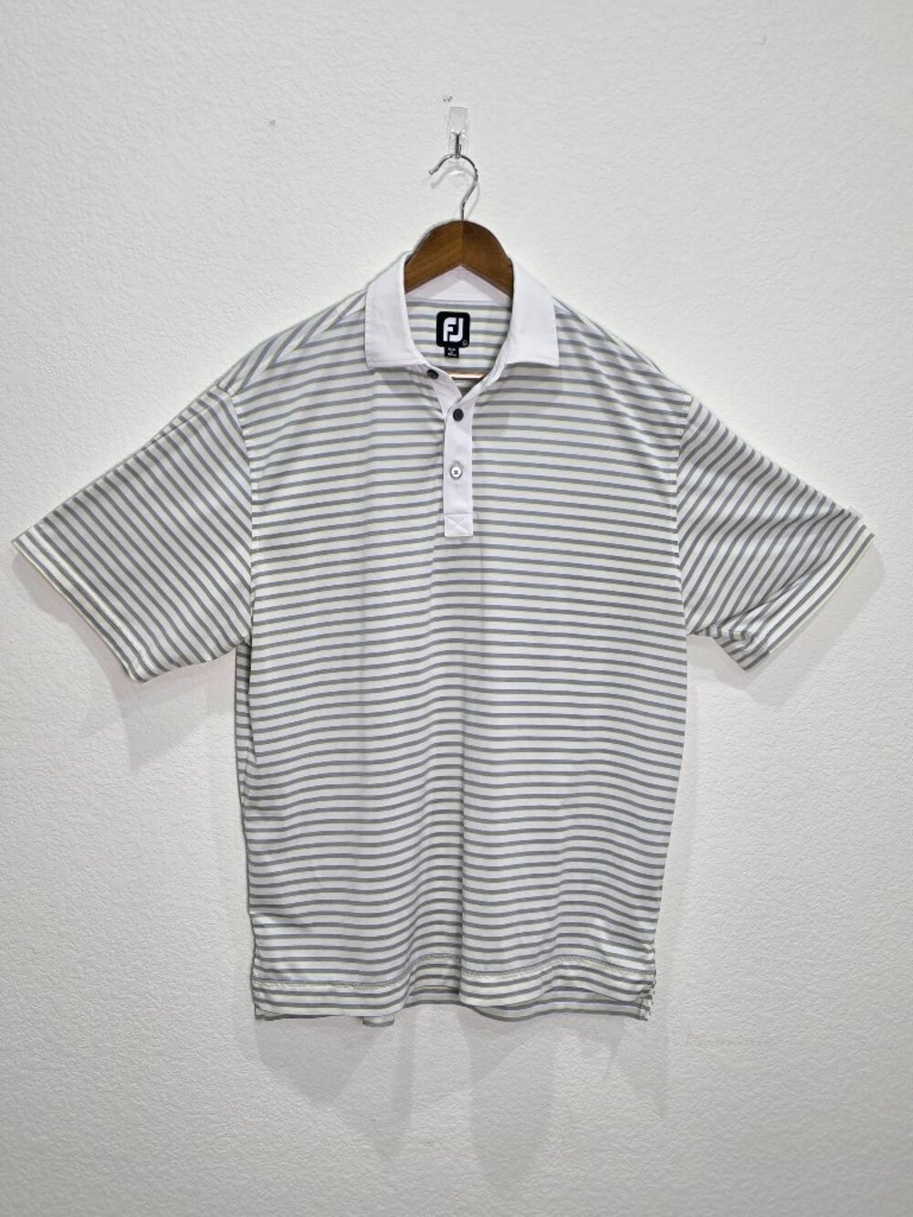 FootJoy Polo Shirt Mens L White w/Gray & Yellow Striped Logo Sleeve